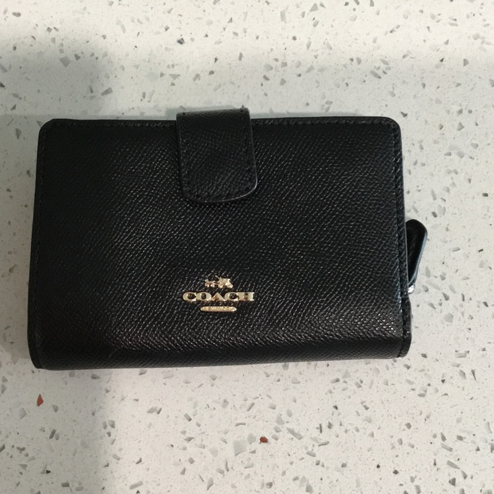 Real Coach Black Pebbled Leather Bifold Wallet with Gold Logo